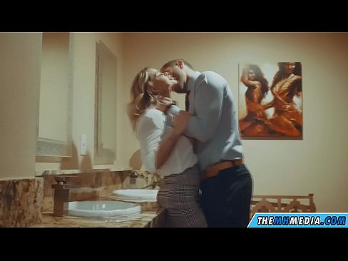 ❤️ Бүкіл аққұба сізді қоғамдық дәретханада азғырғанда ❤️❌ Әдемі порно kk.mathem-1-class.ru